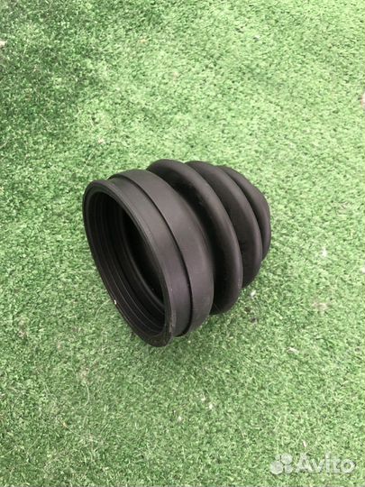 Пыльник шруса наружнего переднего subaru