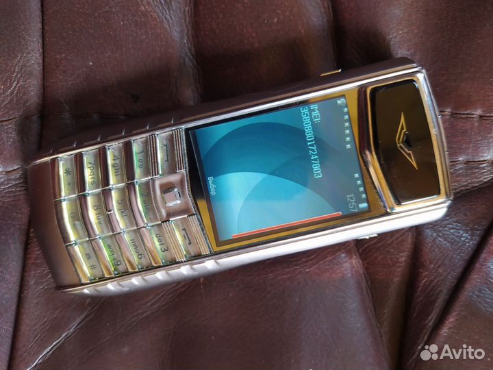 Vertu Ascent Ti, 4 ГБ