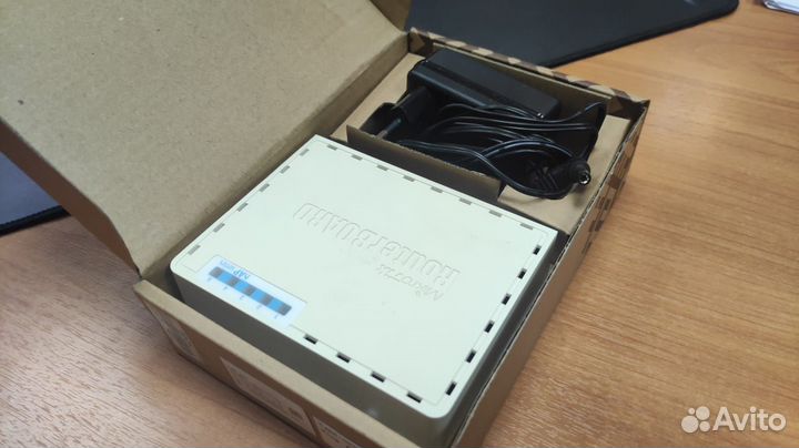 Роутер Mikrotik hAP ac lite (RB952Ui-5ac2)