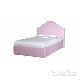 Кровать мягкая