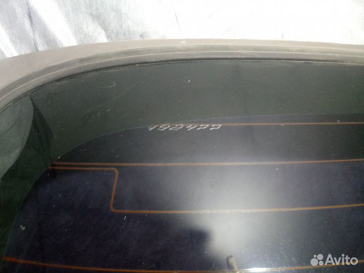 Заднее стекло Chrysler LHS, Concorde 1998-2001