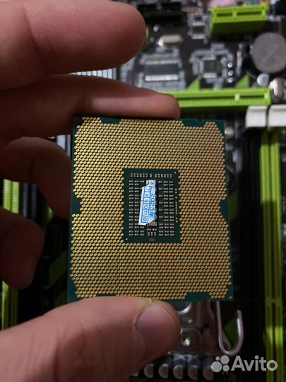 Cpu intel xeon E5 2670v2