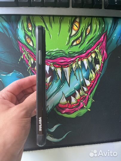 Чехол на iPhone 11