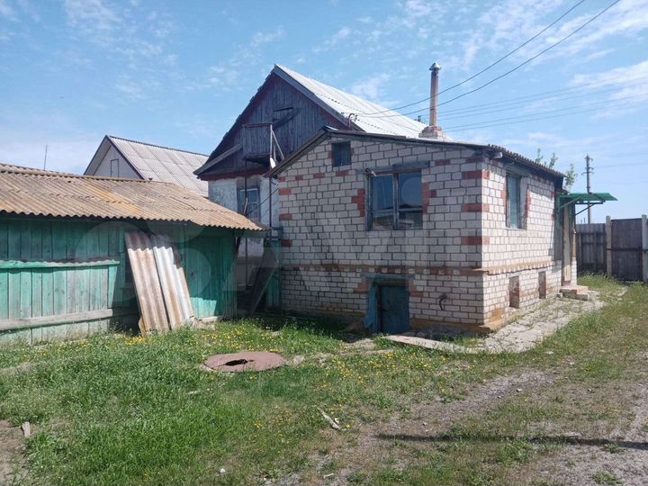 Дом 80 м² на участке 50 сот.