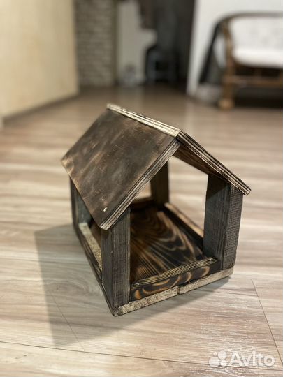 Кормушка для птичек