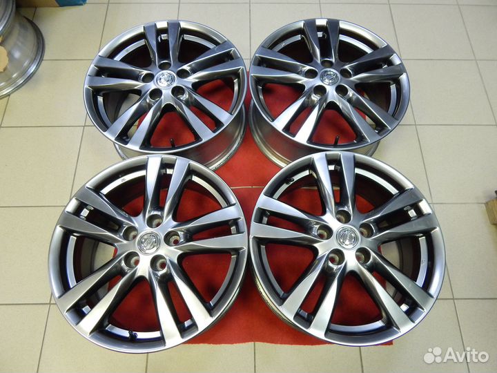 1213 Оригинал Nissan R18 5*114.3 J7/5 ет55 б/п