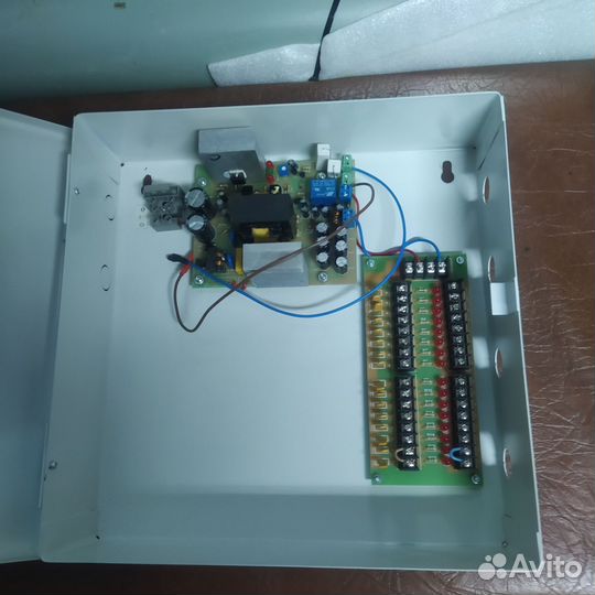 Источник бесперебойного питания tantos