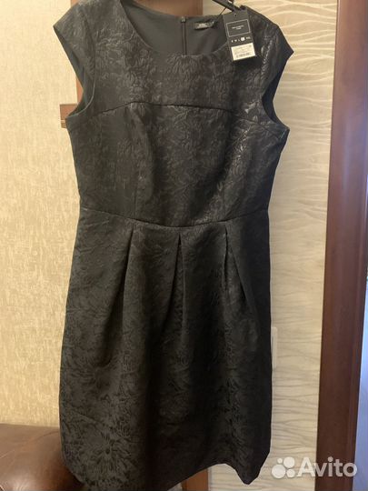 Платье новое 48