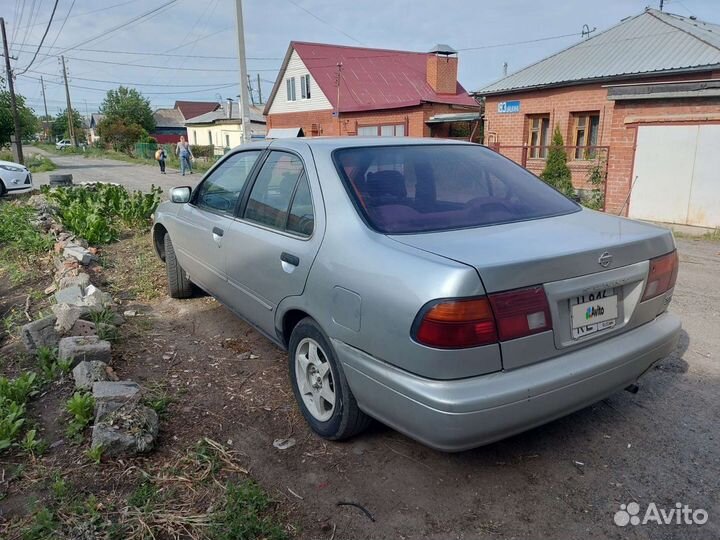 Nissan Sunny 1.5 AT, 1997, 300 000 км