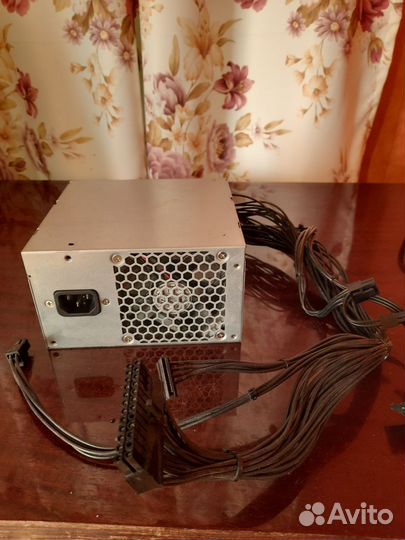 Блок питания Liteon на 300w
