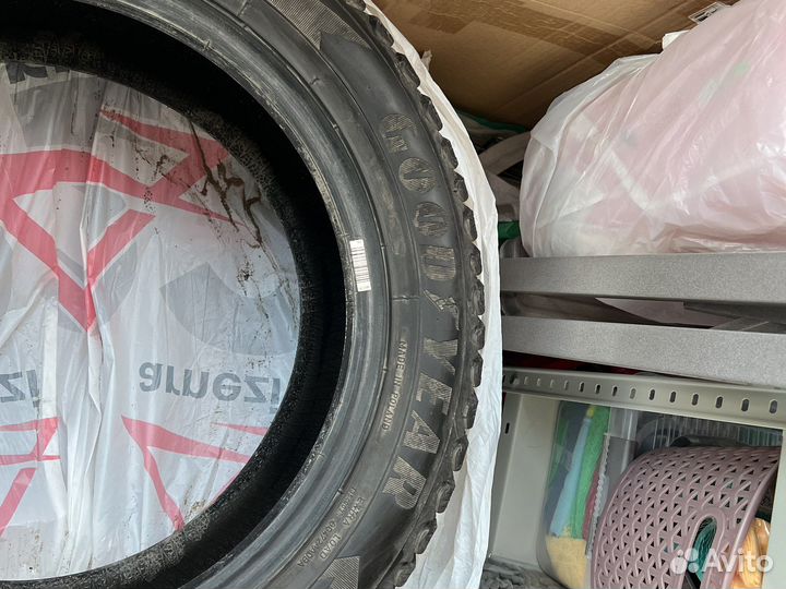 Goodyear Ultragrip Ice Arctic 205/55 R16