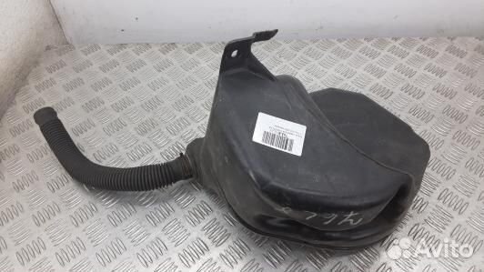 Бачок омывателя chrysler voyager Grand Voyager 4