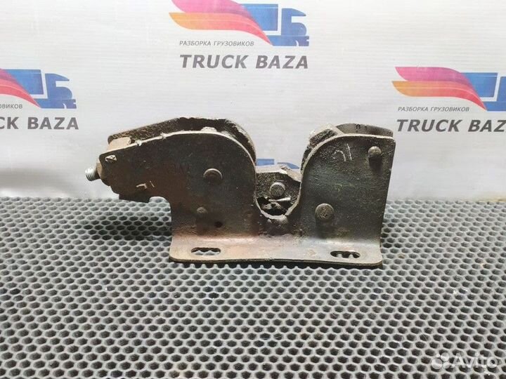 Замок кабины