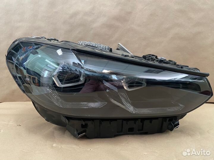 Фара на BMW X3 G01 LED black рест правая