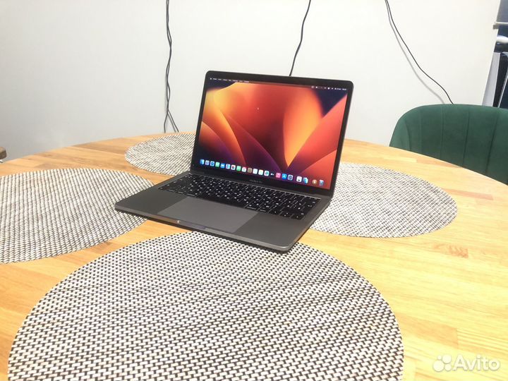Apple macbook 13 pro retina