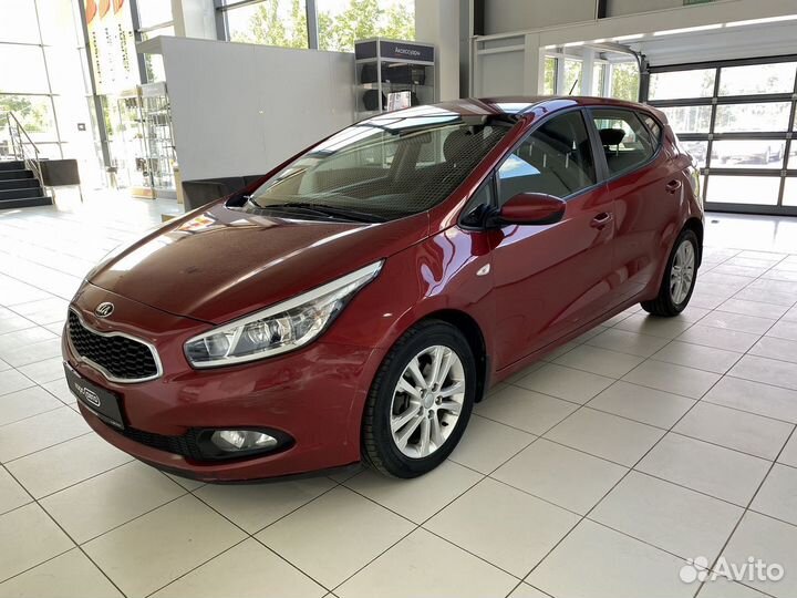 Kia Ceed 1.6 AT, 2012, 90 669 км