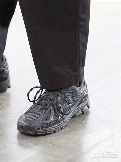 Кроссовки черные мужские Adidas x BB Response CL