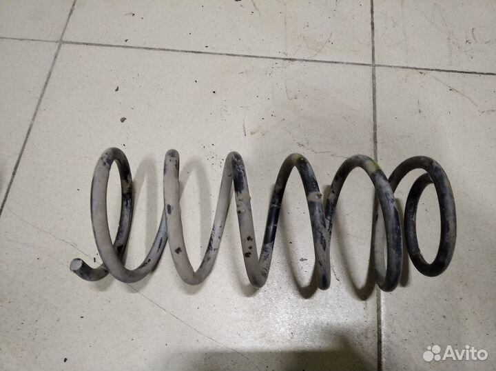 Пружина задняя Solaris 2010-2017