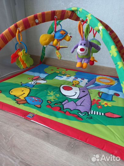 Развивающий коврик tiny love