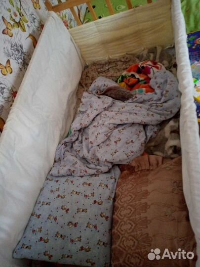 Детская кроватка