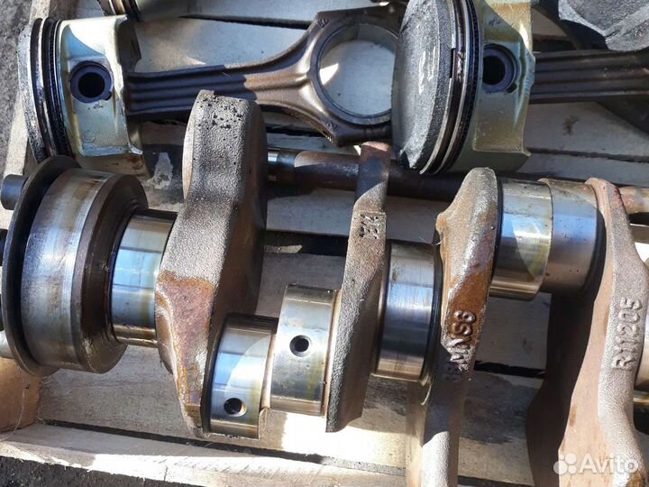 Каленвал мерседес Е 320