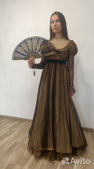 Прокат исторического платья начала 18 века