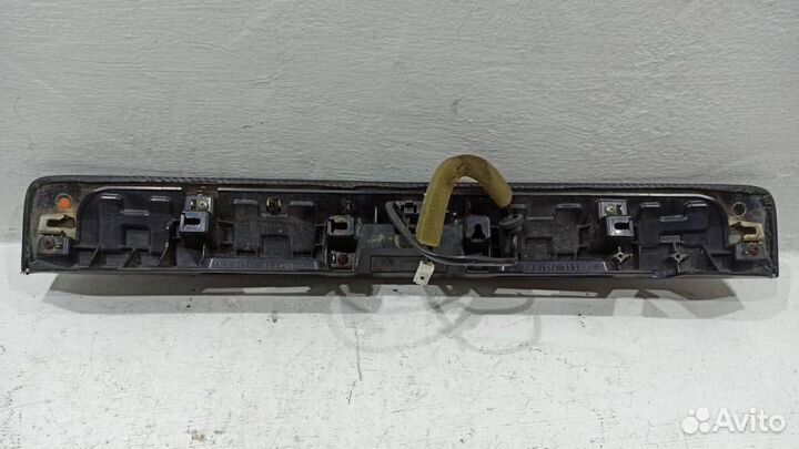 Накладка двери багажника