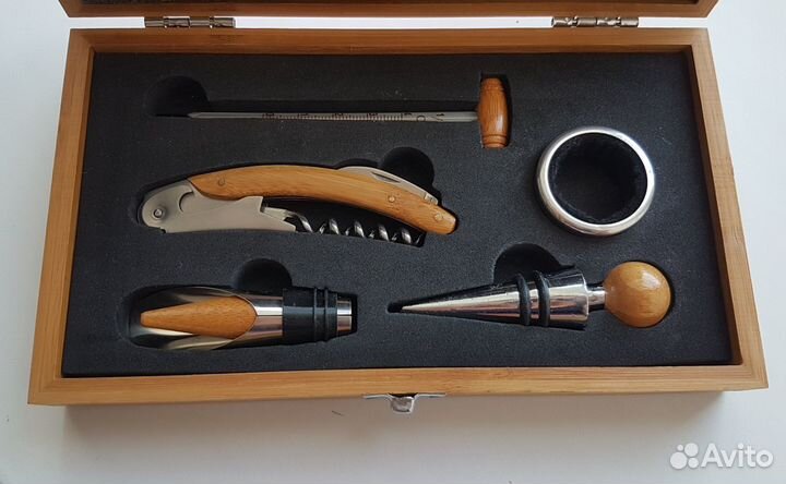 Подарочный винный набор