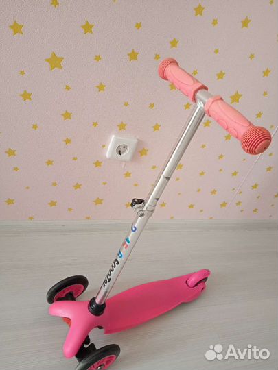 Самокат детский трехколесный