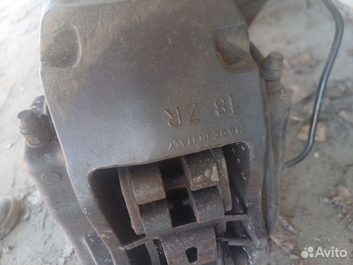 Суппорта передние 6поршней Z18 Каен Туарег Audi Q7