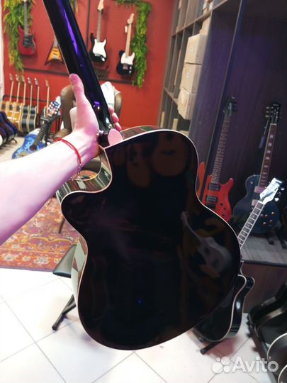 Гитара электроакустическая чёрная Elitaro
