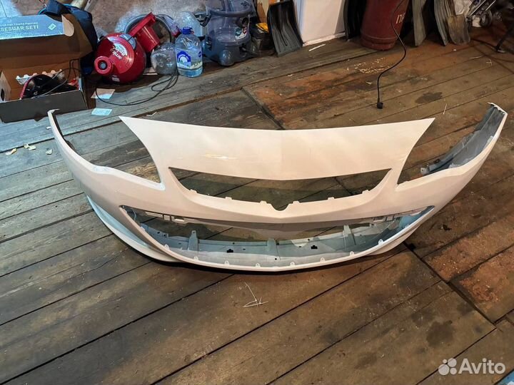 Бампер Opel Astra j рест