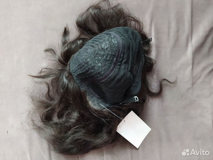 Парик из натуральных волос с челкой новый