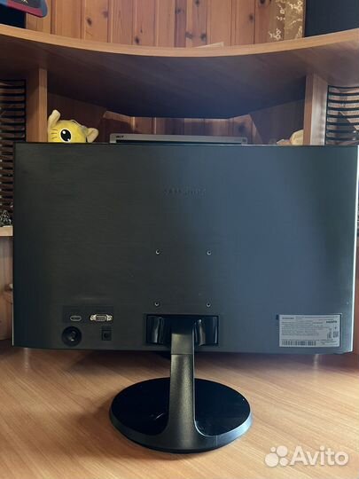 Монитор Samsung 22