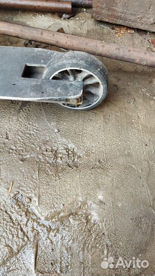 Трюковой самокат