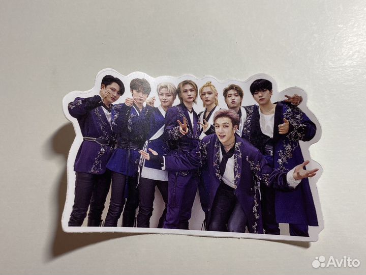 Наклейка, stray kids