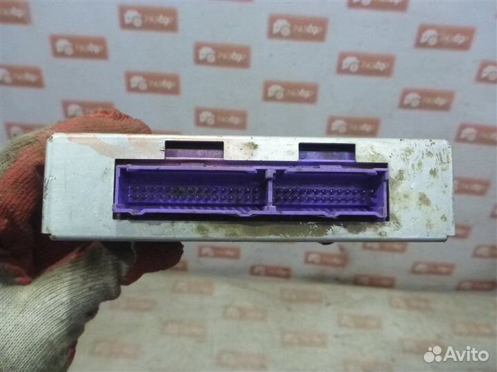 Блок управления двс Opel Vectra 86 C18NZ 1991