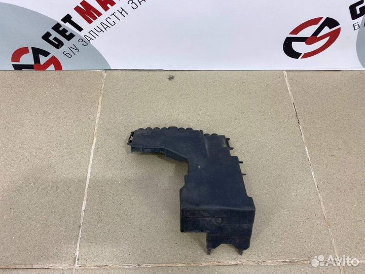 Крышка блока предохранителей Citroen C4 II 2011