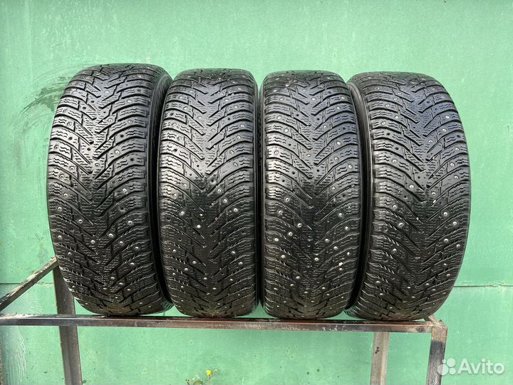 Nokian Tyres Hakkapeliitta 8 195/65 R15 95T