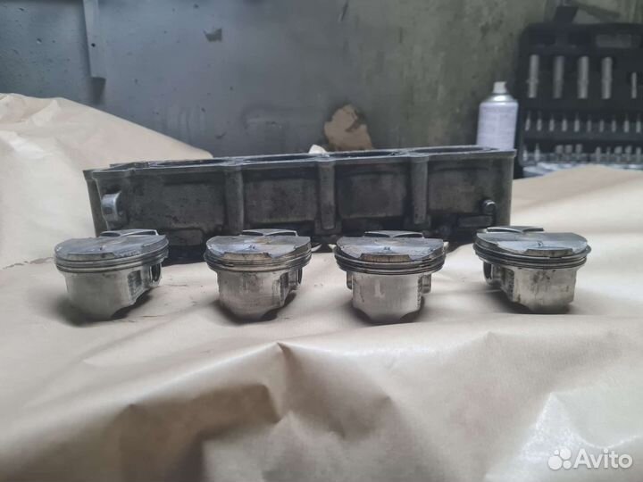 Kawasaki zx9r блок с поршнями