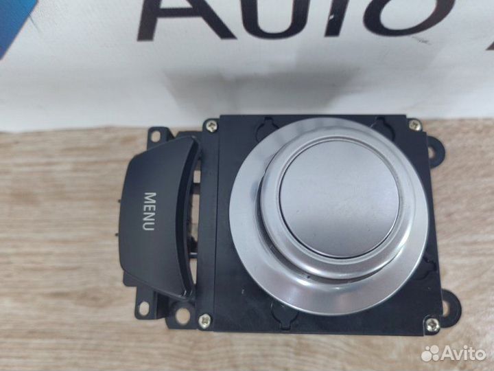 Джойстик управления мультимедией Bmw X5 E70 N62B48