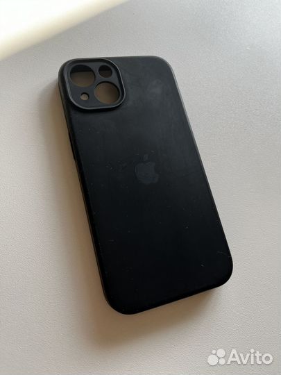 Чехол на iPhone 13