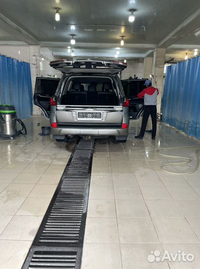 Lexus lx 570 на разборе