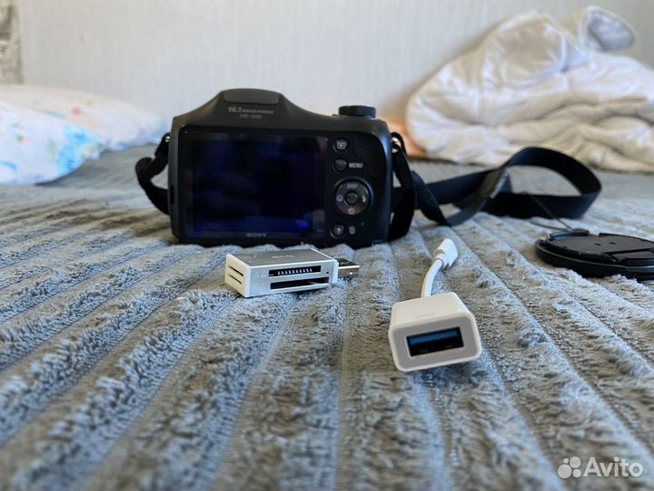 Камера Sony DSC H100