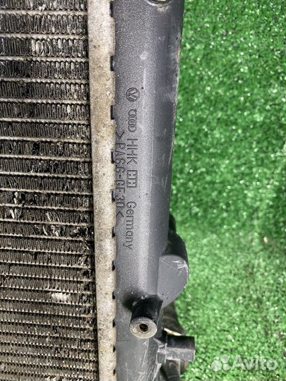 Радиатор охлаждения Volkswagen Bora