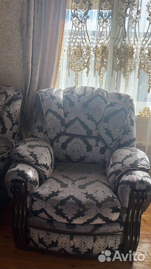 Диван и 2 кресла