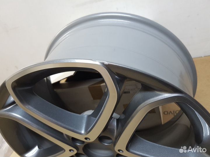 Диск литой R18 для Mercedes E-Class W212