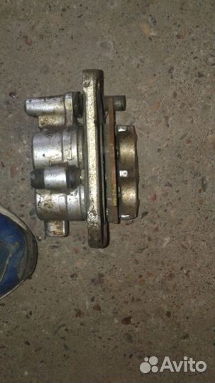 Ступицы и суппорта на CAN - AM Commander 800R