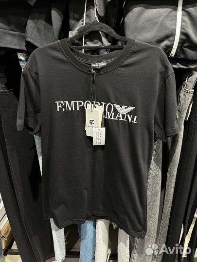 Футболка Emporio Armani