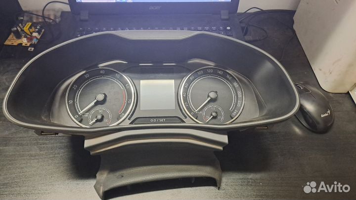 Приборка skoda rapid 2